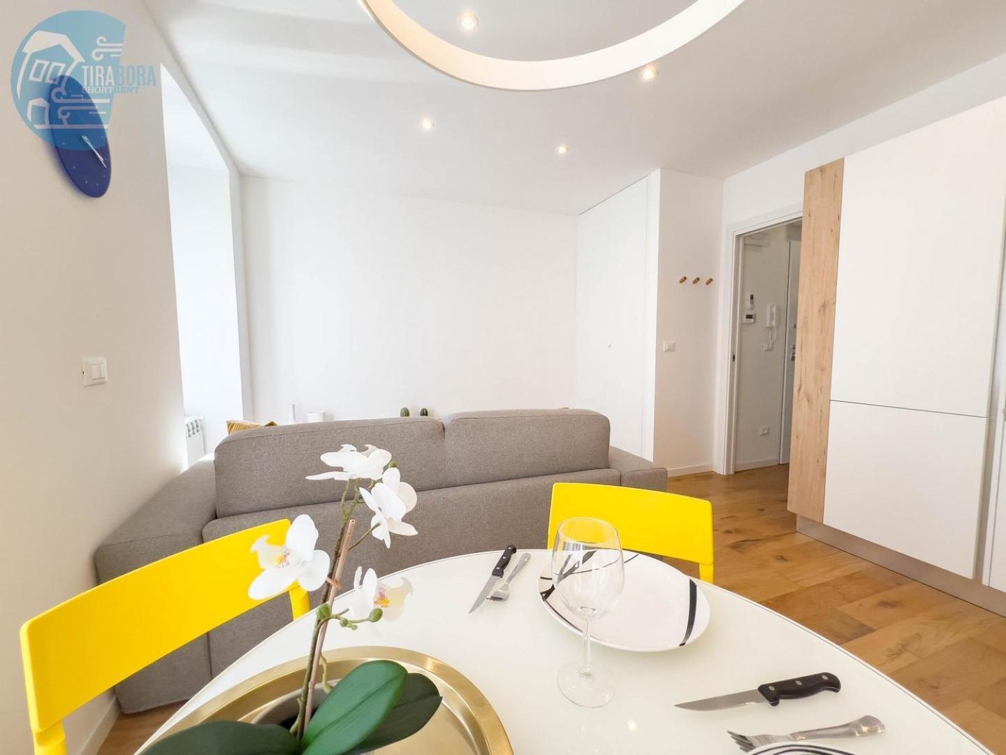 Cassa Di Risparmio 11 Tirabora Short Rent Trieste Dış mekan fotoğraf